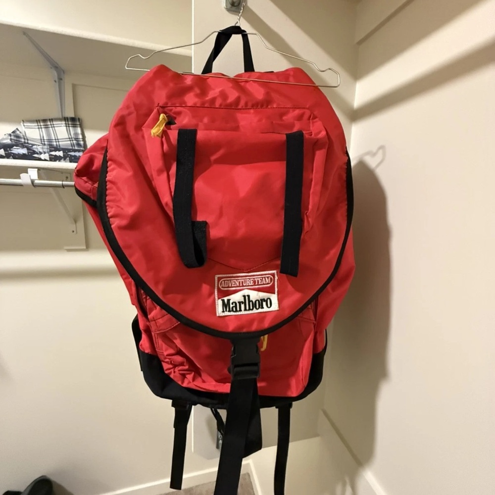 Vtg 90s Marlboro Adventure Team 2-In-One Outdoor Camp Big & cooler bag